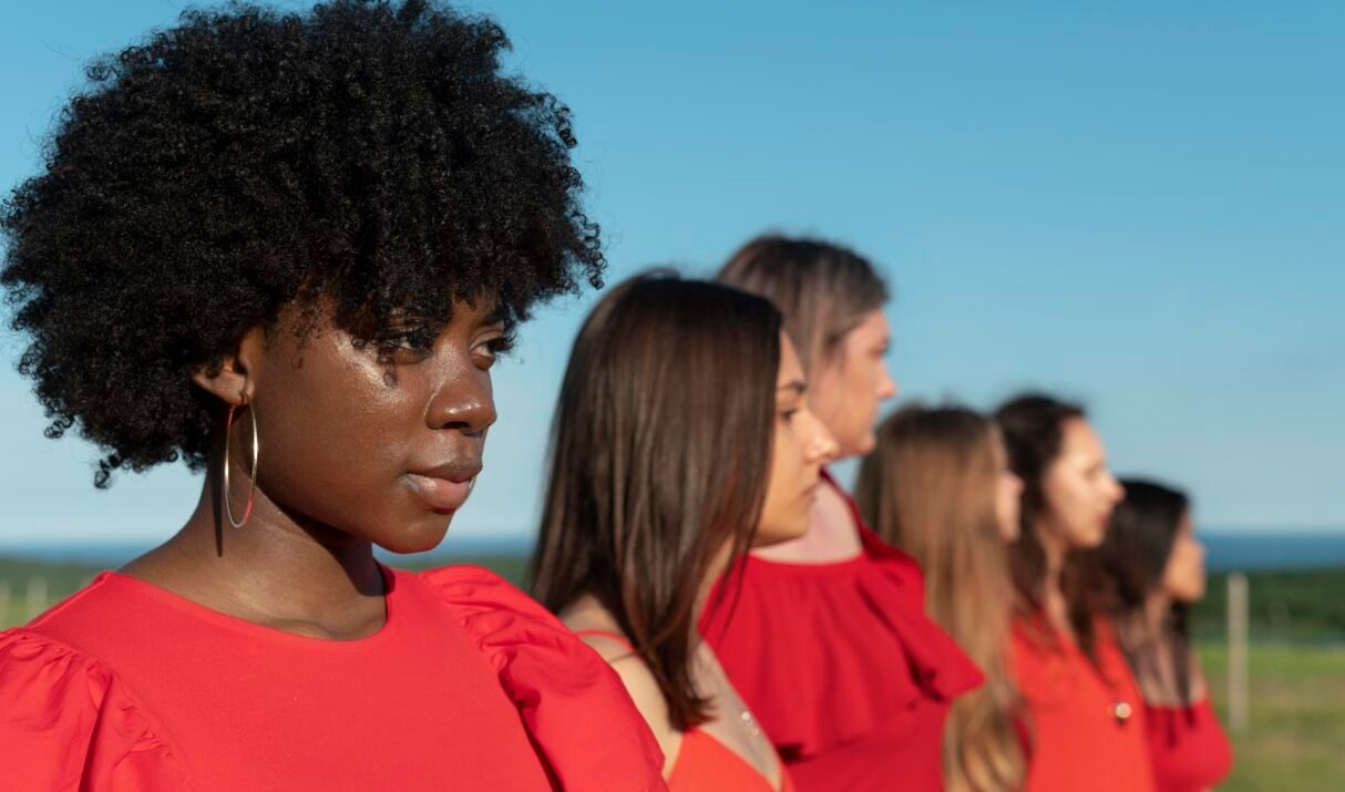 They Said She Couldn’t Lead – Now She Runs a Team of 20 Youth Volunteers
